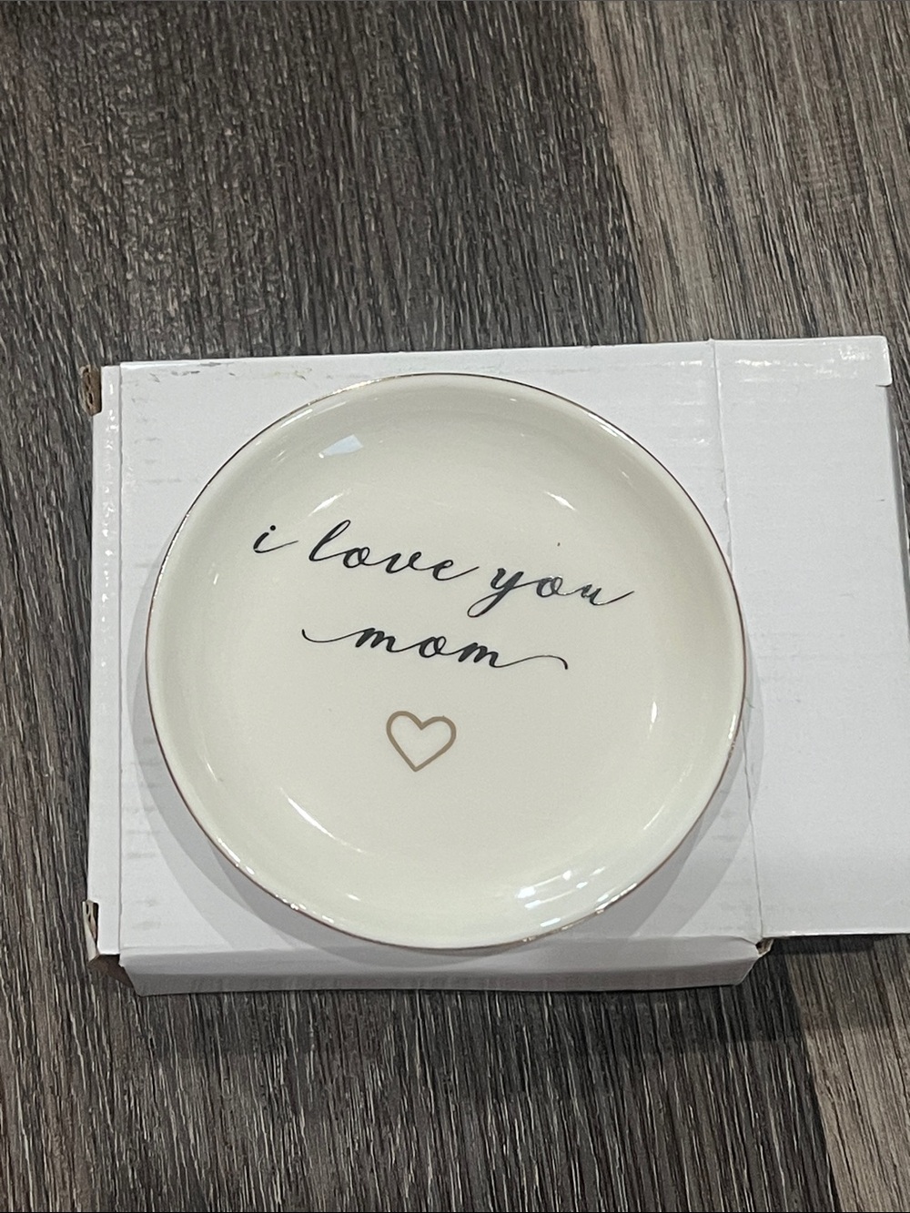 (3) NWT ‘I Love You Mom' Ceramic Trinket Dish in Cream with Gold Accent